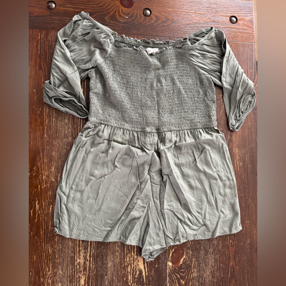 Gray Off-Shoulder Smocked romper